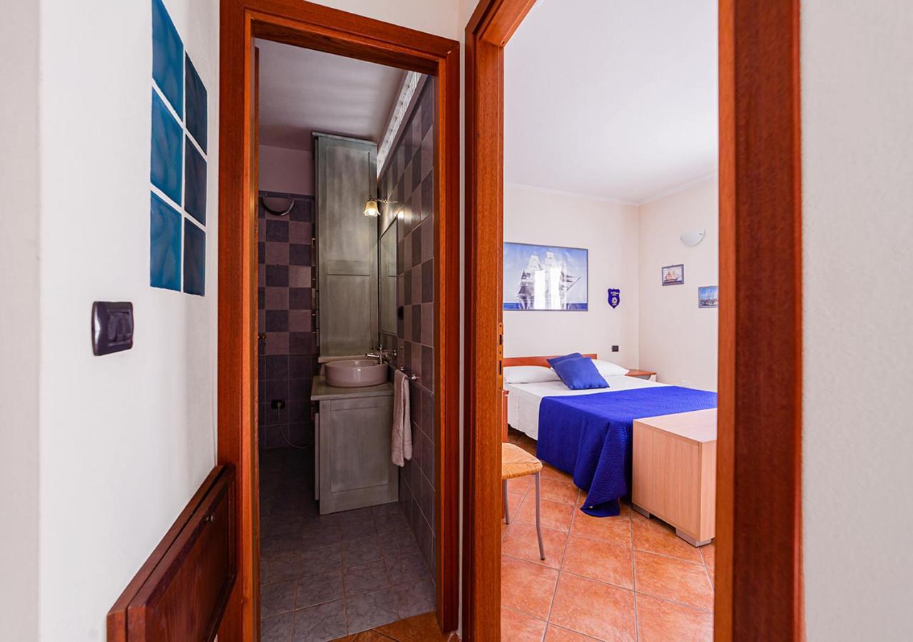 Murphy Holiday Home - Le Residenze Di Padule 02 La Maddalena  Dış mekan fotoğraf